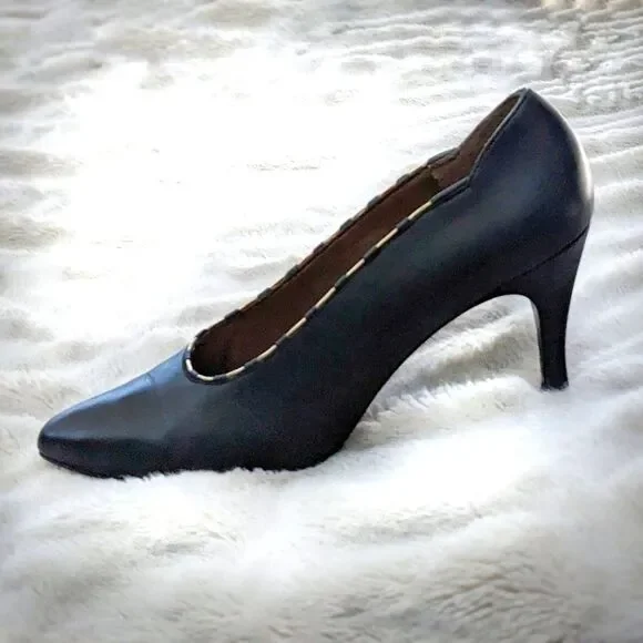 VINTAGE 80s STUART WEITZMAN for Mr. Seymour Forest Green Gold Chain Pumps Sz. 11 - Picture 10 of 12